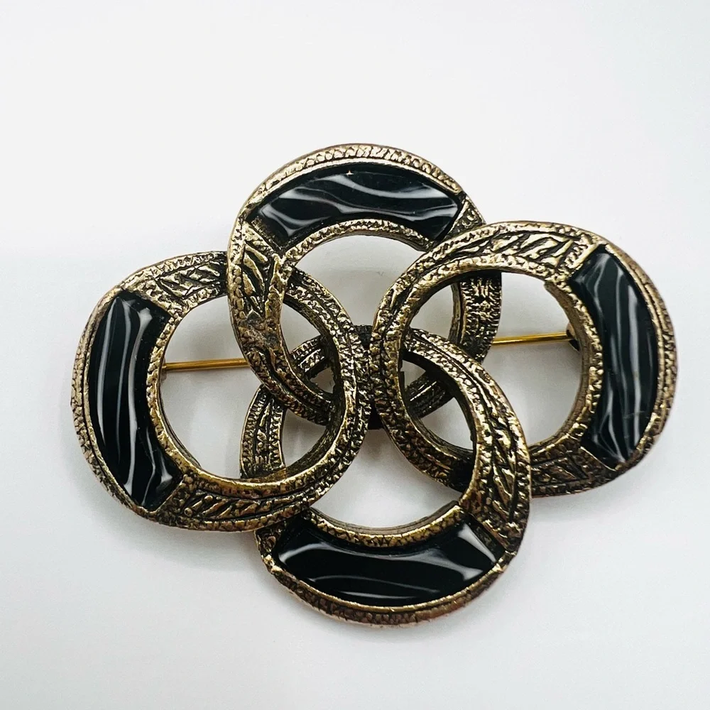 Vintage Celtic Black and Gold Brooch